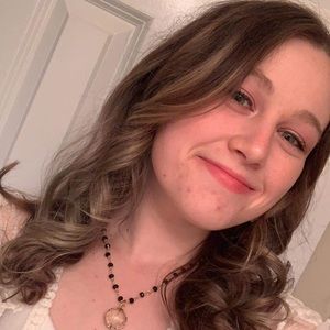 Meet your Posher, Alana